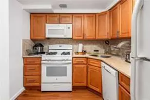 86-20 57th Rd, Elmhurst, NY 11373 - Photo 10