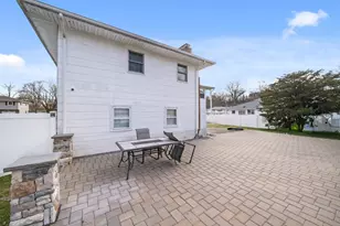 33 De Halve Maen Dr, Stony Point, NY 10980 - Photo 12