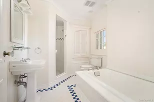 67 3rd St, Garden City, NY 11530 - Photo 24