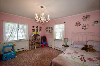 55 Willow Lane, Lindenhurst, NY 11757 - Photo 6