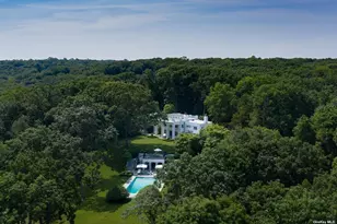 211 Sunset Rd, Syosset, NY 11771 - Photo 20