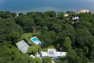 211 Sunset Rd, Syosset, NY 11771 - Photo 24