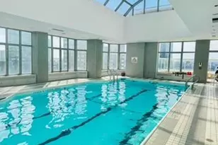 500 43 St W, New York, NY 10036 - Photo 2