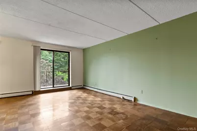 687 Bronx River Road #2A, Yonkers, NY 10704 - Photo 8