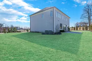 1 Sequoia Cir, Manhasset, NY 11030 - Photo 22