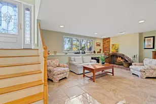 10 Devon Pl, Northport, NY 11768 - Photo 4