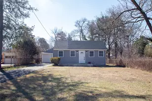 4A Ralph Ave, Brentwood, NY 11717 - Photo 2