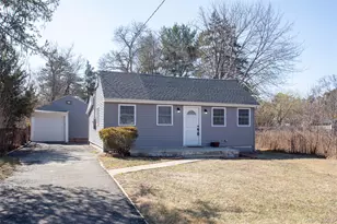 4A Ralph Ave, Brentwood, NY 11717 - Photo 4