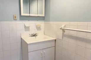 3349 Bouck Ave, Bronx, NY 10469 - Photo 16