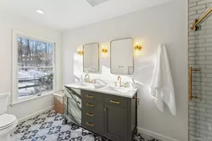 14 Hildreth Rd, Hampton Bays, NY 11946 - Photo 14