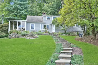 8 Old Roaring Brook Road, Mount Kisco, NY 10549 - Photo 4