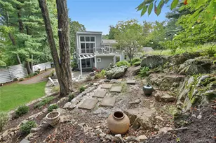 8 Old Roaring Brook Rd, Mount Kisco, NY 10549 - Photo 18