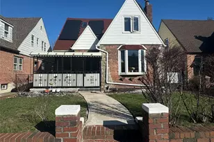 115-83 220th St, Cambria Heights, NY 11411 - Photo 2