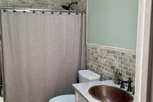 520 Ann Ln, Wantagh, NY 11793 - Photo 10