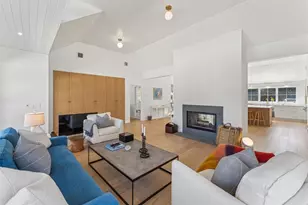 25 Lamb Ave, Quogue, NY 11959 - Photo 2