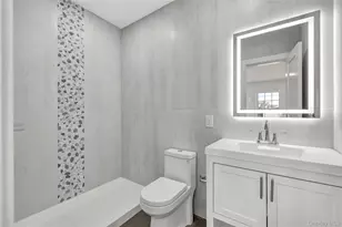 29 Sterling Pl, Hempstead, NY 11550 - Photo 24