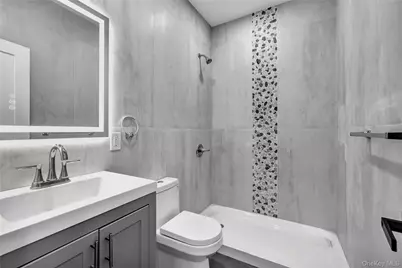 29 Sterling Place, Hempstead, NY 11550 - Photo 6