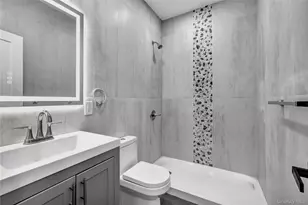 29 Sterling Pl, Hempstead, NY 11550 - Photo 6