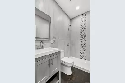 29 Sterling Place, Hempstead, NY 11550 - Photo 8