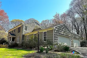 39 Cliff Rd, Port Jefferson, NY 11777 - Photo 2