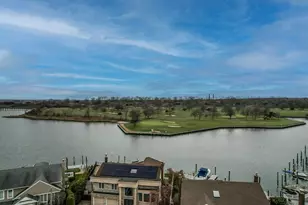 2959 Clubhouse Rd, Merrick, NY 11566 - Photo 6