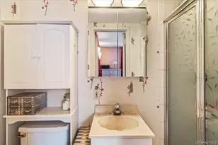 97-12 63rd Dr, Rego Park, NY 11374 - Photo 14