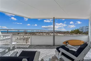 253 Dune Rd, Westhampton Beach, NY 11978 - Photo 16