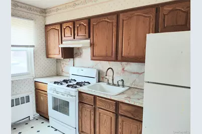 155-11 89th Street #2L, Howard Beach, NY 11414 - Photo 6