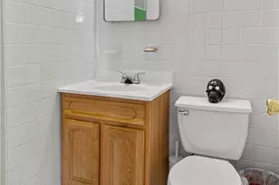 2550 Olinville Ave, Bronx, NY 10467 - Photo 16