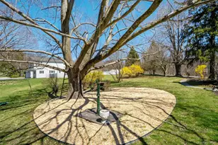 262 Cream St, Poughkeepsie, NY 12601 - Photo 36