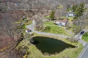 262 Cream St, Poughkeepsie, NY 12601 - Photo 2