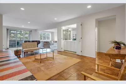 1 Kensington Gate #PH7, Great Neck, NY 11021 - Photo 4