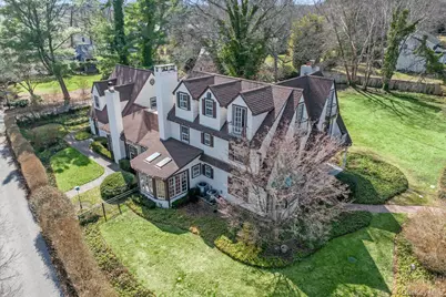 3 Wincoma Drive, Huntington, NY 11743 - Photo 2