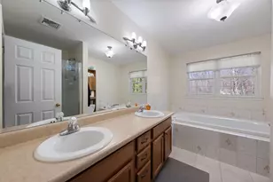 15 Bobrick Rd, Poughkeepsie, NY 12601 - Photo 16