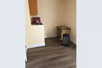 148 Tulip Avenue, Floral Park, NY 11001 - Photo 18