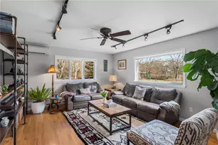 15A / 15 & 13 S Menantic Rd, Shelter Island, NY 11964 - Photo 28