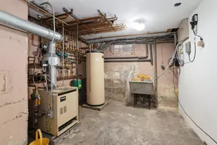 193-03 85th Rd, Hollis, NY 11423 - Photo 14