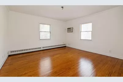 193-03 85th Road, Hollis, NY 11423 - Photo 8