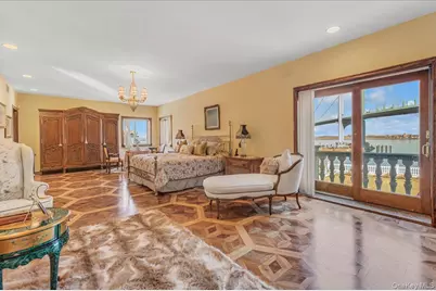 118 Malba Drive, Whitestone, NY 11357 - Photo 16