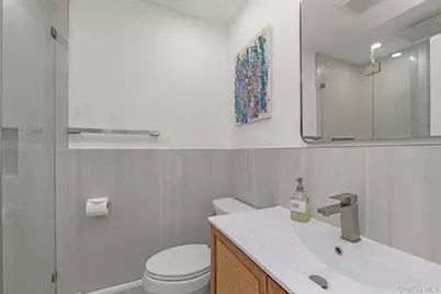 1166 Hastings Circle, Baldwin, NY 11510 - Photo 20