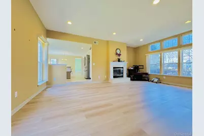 23 Varsity Boulevard, East Setauket, NY 11733 - Photo 40