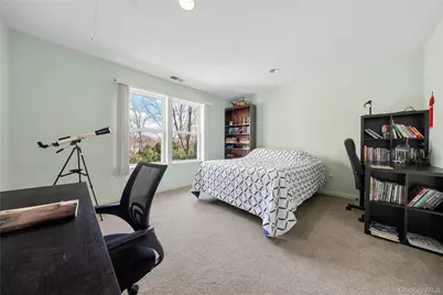 23 Varsity Boulevard, East Setauket, NY 11733 - Photo 14