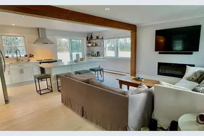 4 N Westbury Road, Hampton Bays, NY 11946 - Photo 12