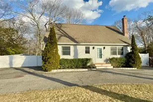 4 N Westbury Rd, Hampton Bays, NY 11946 - Photo 18