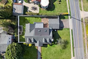 104 Grosvenor, Douglaston, NY 11363 - Photo 26