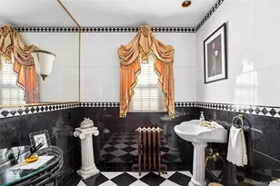 104 Grosvenor, Douglaston, NY 11363 - Photo 16