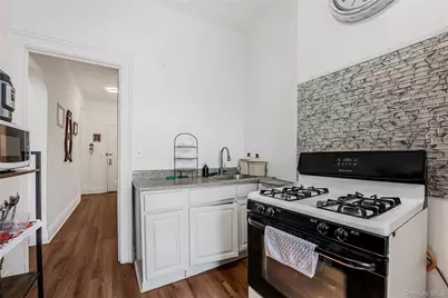 2884 Valentine Avenue, Bronx, NY 10458 - Photo 10
