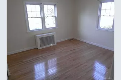 263 N Regent Street, Port Chester, NY 10573 - Photo 10