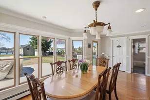 230 W Islip Rd, West Islip, NY 11795 - Photo 14