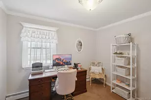 230 W Islip Rd, West Islip, NY 11795 - Photo 26